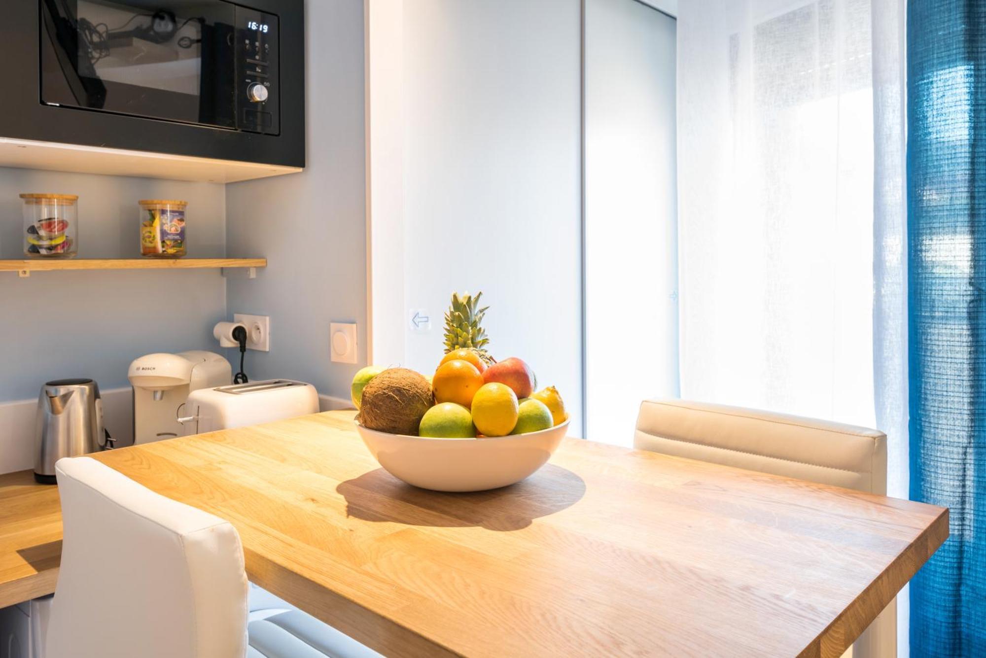 Super Chazelles - Metro - Hopitaux Lyon Sud Apartamento Saint-Genis-Laval Exterior foto